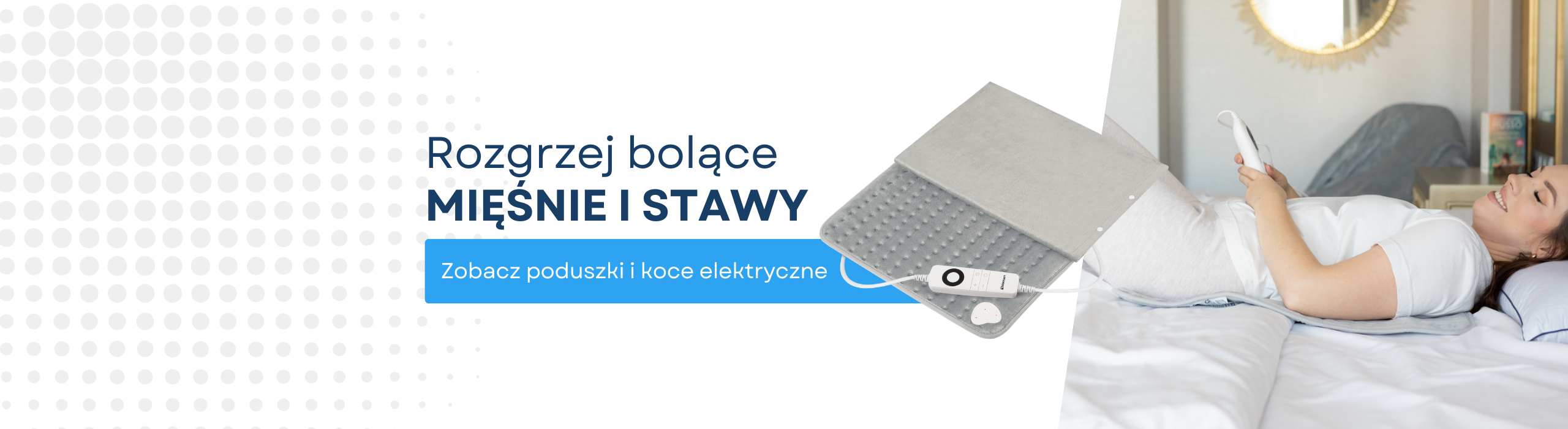Zrelaksowana kobieta leżąca w łóżku z rozgrzewającą poduszką elektryczną pod plecami. Sklep medyczny Balanssen - poduszki i koce elektryczne.
